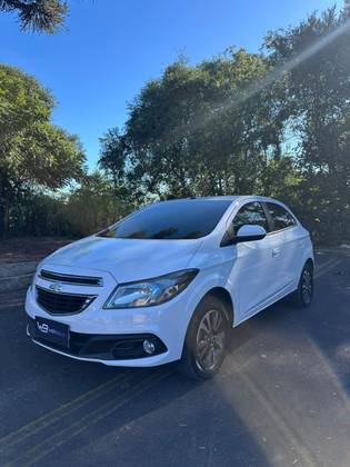 CHEVROLET ONIX 1.4 MPFI LTZ 8V FLEX 4P MANUAL CHEVROLET ONIX 1.4 MPFI LTZ 8V FLEX 4P MANUAL